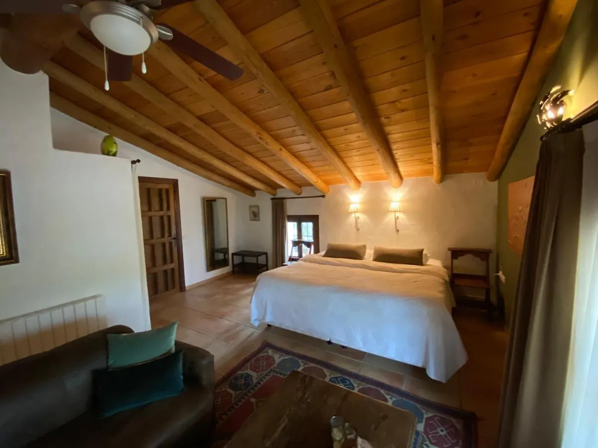 Valle del Arroyo Casas Rurales - B&B - Solo adultos Cortelazor Bed and breakfast