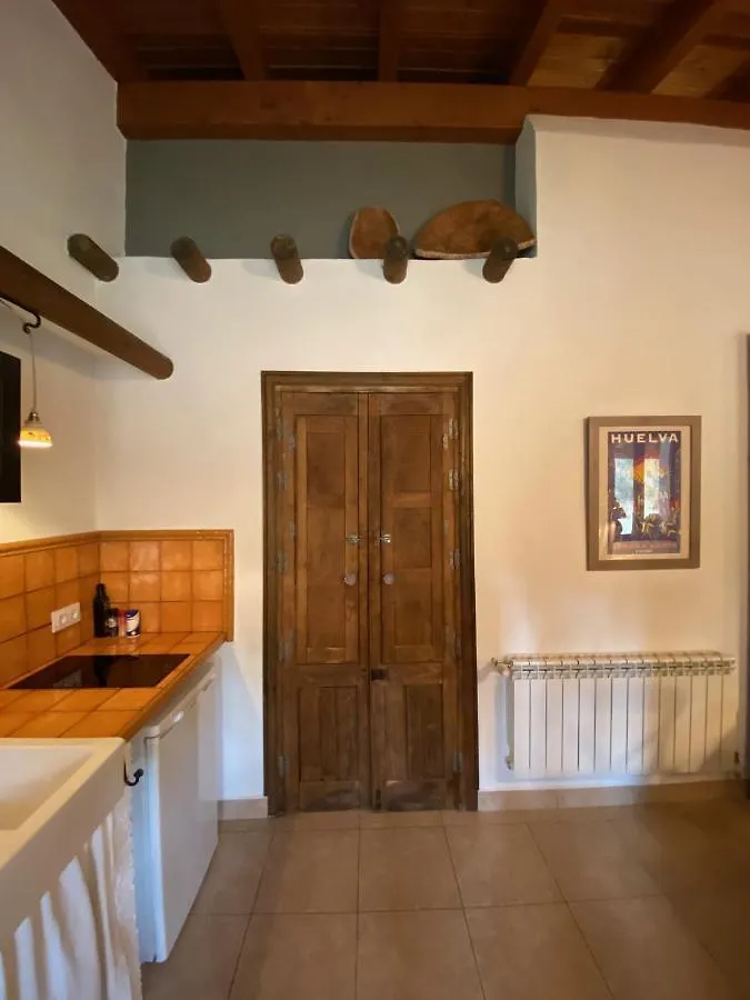 Valle del Arroyo Casas Rurales - B&B - Solo adultos Cortelazor
