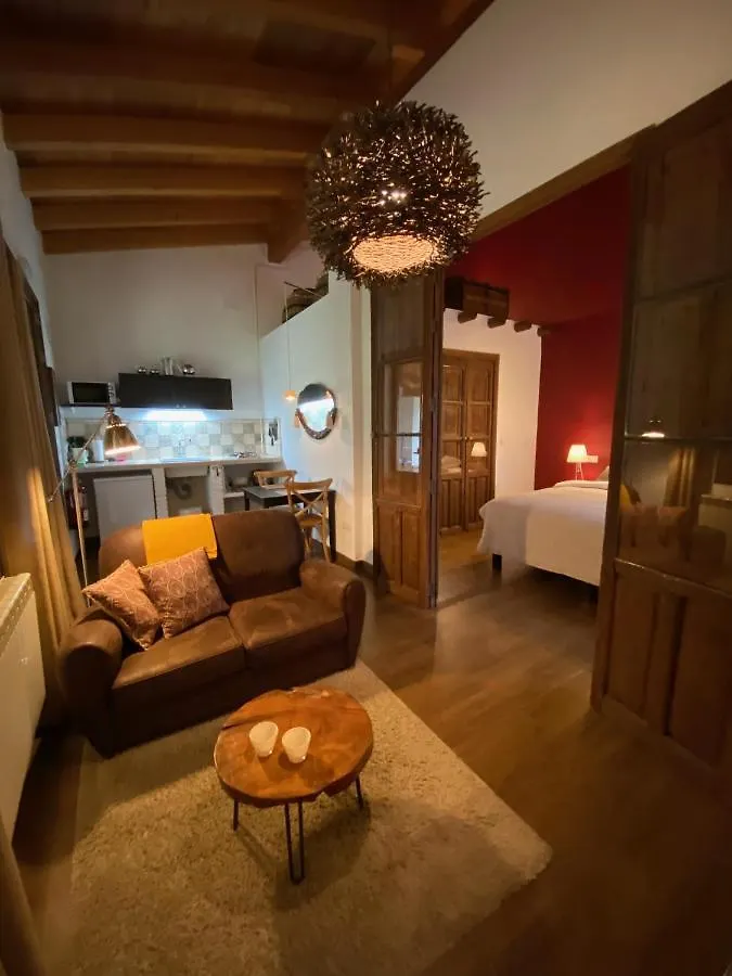 Valle del Arroyo Casas Rurales - B&B - Solo adultos Cortelazor