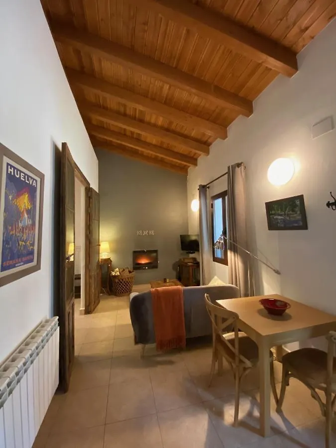 Valle del Arroyo Casas Rurales - B&B - Solo adultos Cortelazor Bed and breakfast