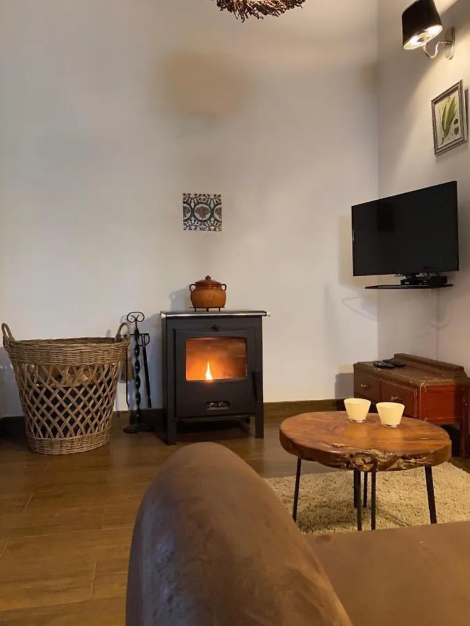 Valle del Arroyo Casas Rurales - B&B - Solo adultos Cortelazor